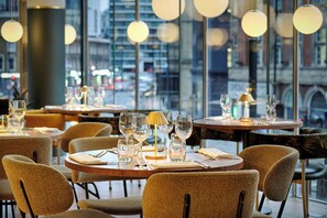 Restaurant - Montcalm East, Autograph Collection (London)