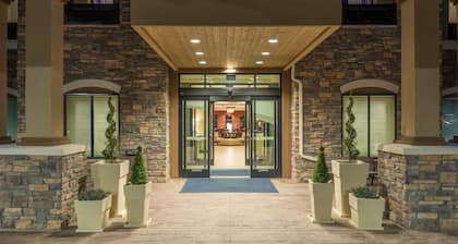 Holiday Inn Express & Suites Denver South - Castle Rock by IHG
