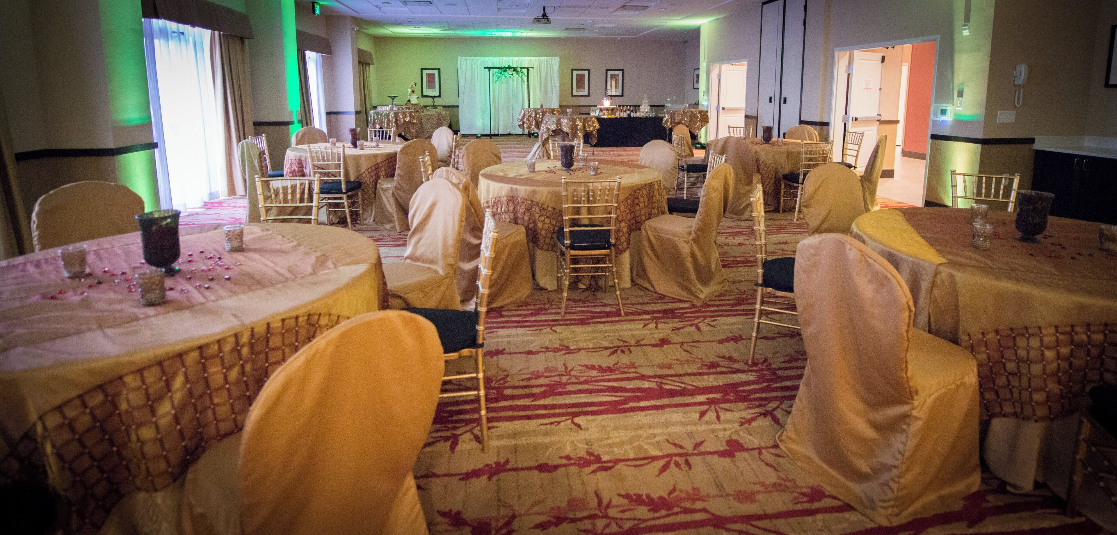 Photo - Holiday Inn Express & Suites Denver South - Castle Rock by IHG
