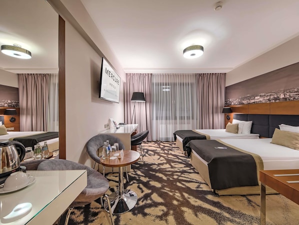 Premium bedding, minibar, in-room safe, desk