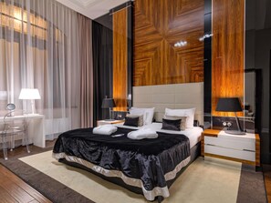 Premium bedding, minibar, in-room safe, desk