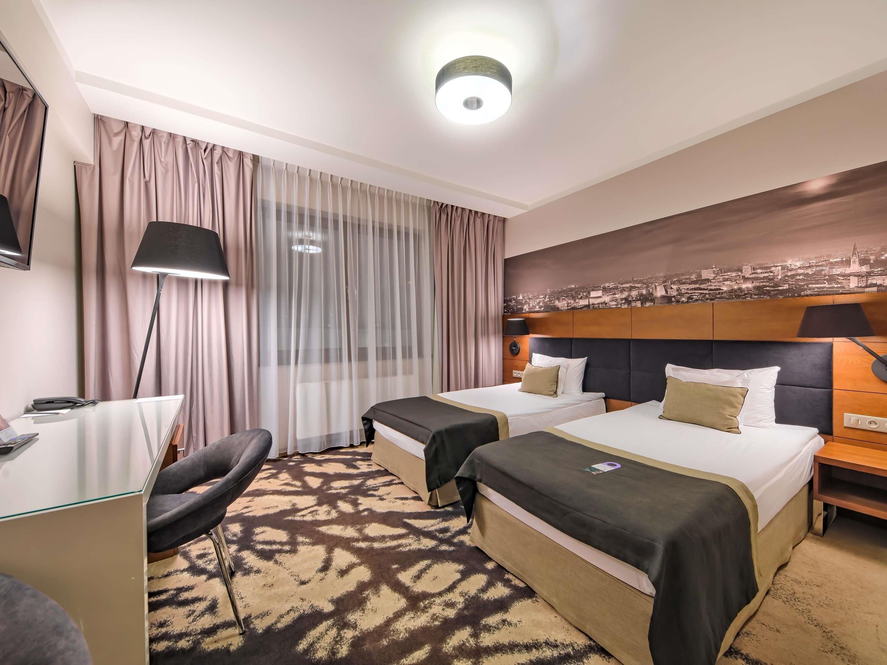 Literie de qualité supérieure, minibar, coffres-forts dans les chambres