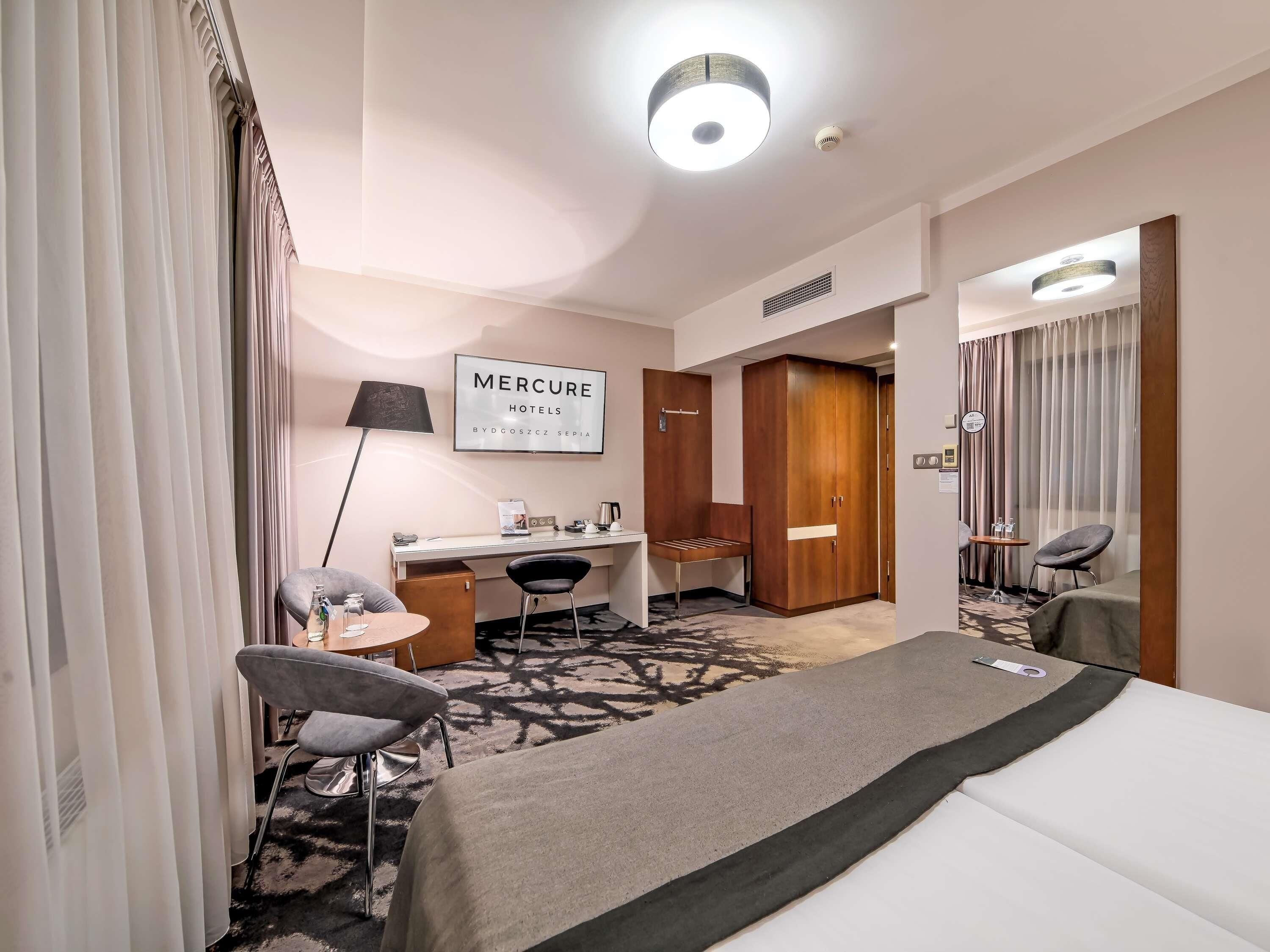 Comfort-Zimmer, 1 King-Bett | Hochwertige Bettwaren, Minibar, Zimmersafe, Schreibtisch