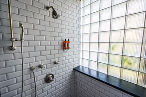 Bathroom - Rooms Hotel Tbilisi (Tbilisi)