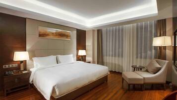 Zimmer, 1 King-Bett, Nichtraucher (Smart) | Minibar, Zimmersafe, schallisolierte Zimmer, Bügeleisen/Bügelbrett