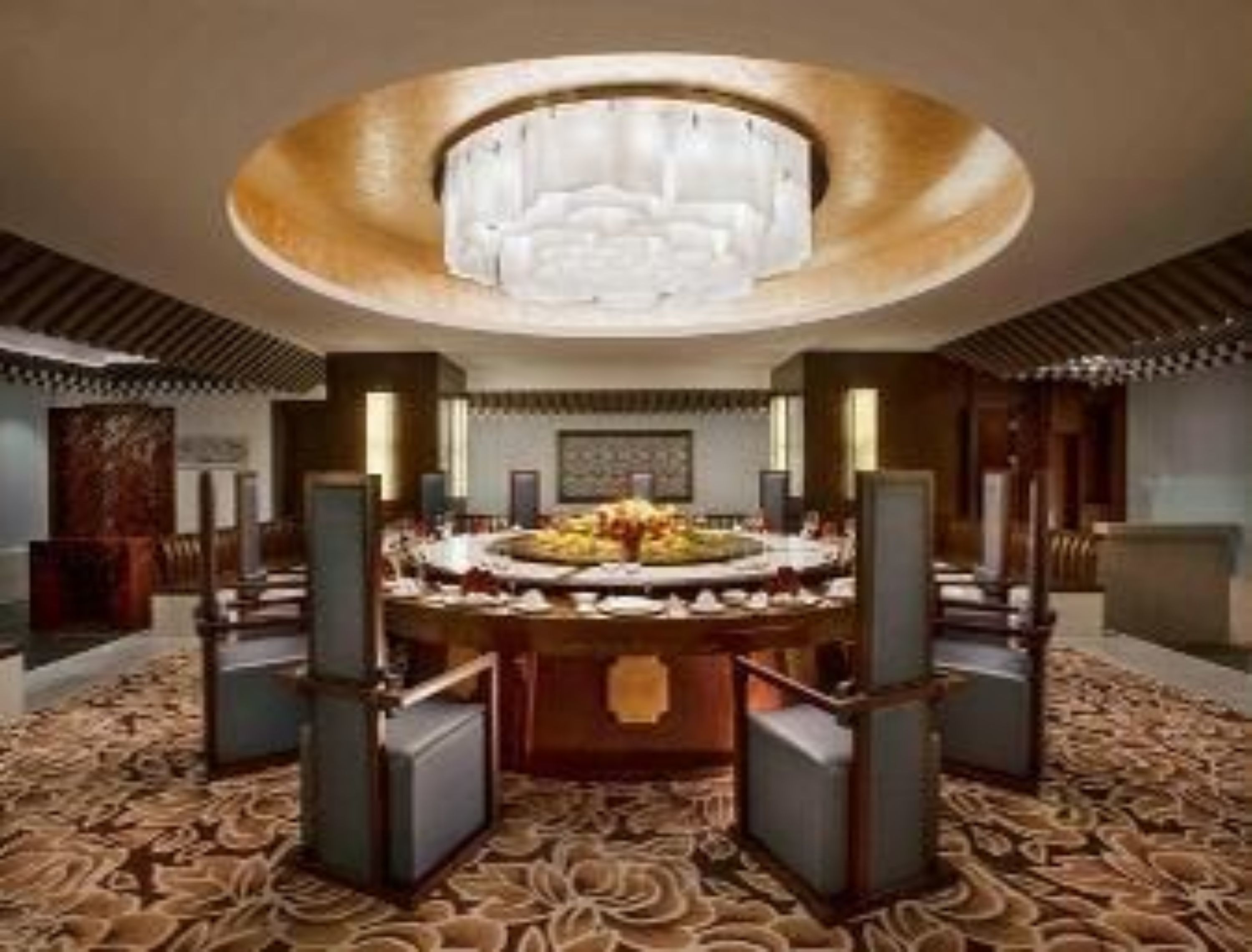 3 restaurants, breakfast, lunch, dinner served; chinese cuisine