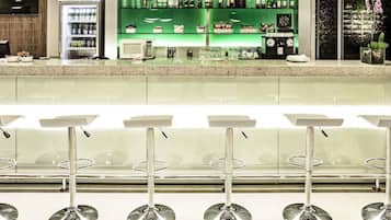 Bar (en el alojamiento)
