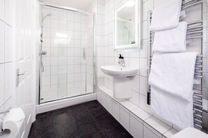 Two Bedroom Apartment (Sofa Bed) | Bathroom | Shower, designer toiletries, hair dryer, towels - SACO Jersey Merlin House (St. Helier)