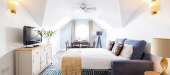 SACO Jersey Merlin House