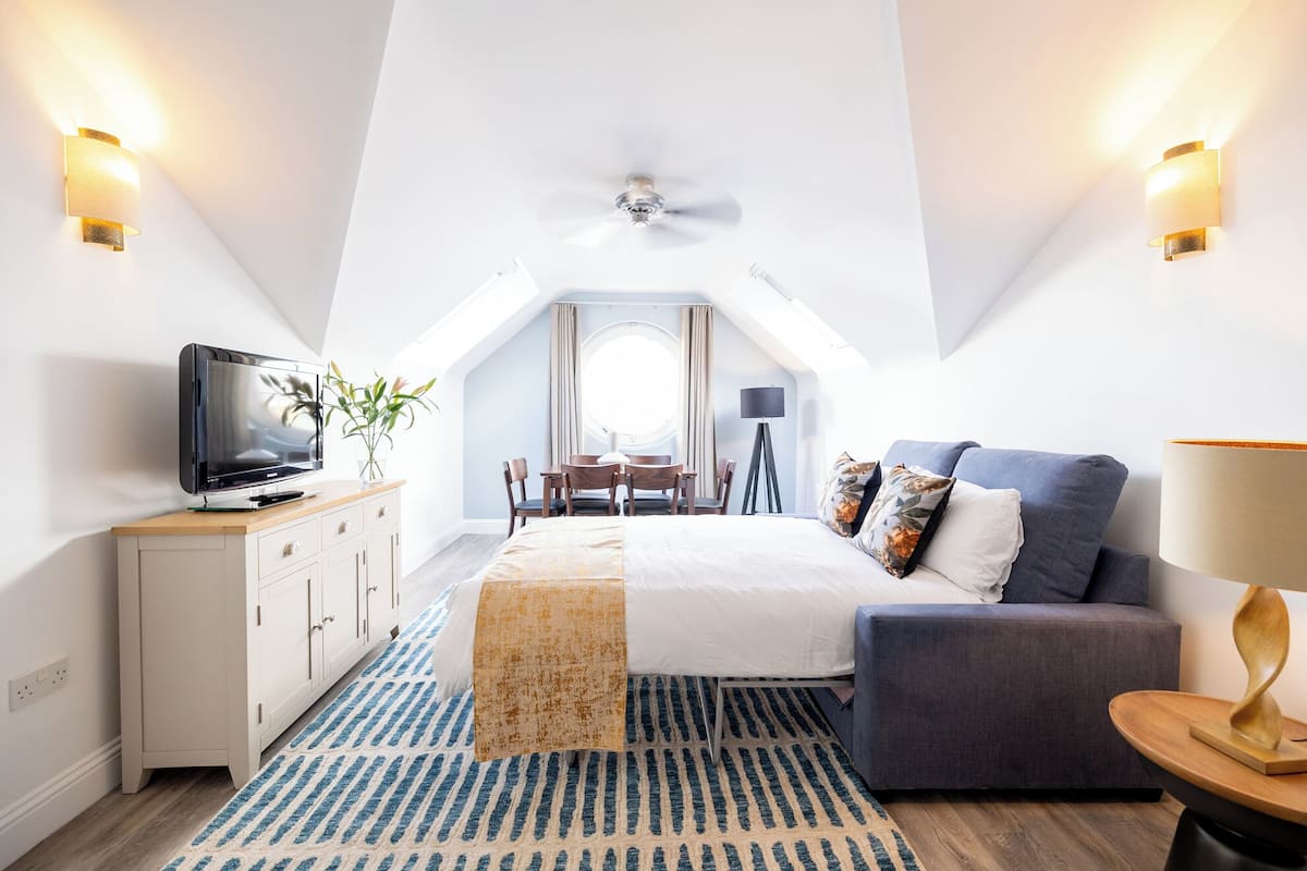 Two Bedroom Apartment (Sofa Bed) | Premium bedding, in-room safe, laptop workspace, blackout drapes