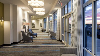 Holiday Inn Indianapolis Airport by IHG