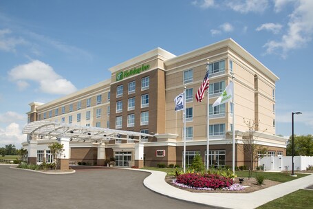 Holiday Inn Indianapolis Airport, an IHG Hotel - Image 2