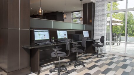 Holiday Inn Indianapolis Airport, an IHG Hotel - Image 31