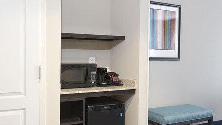 Holiday Inn Indianapolis Airport, an IHG Hotel - Image 39