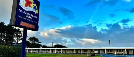 Fachada de la propiedad