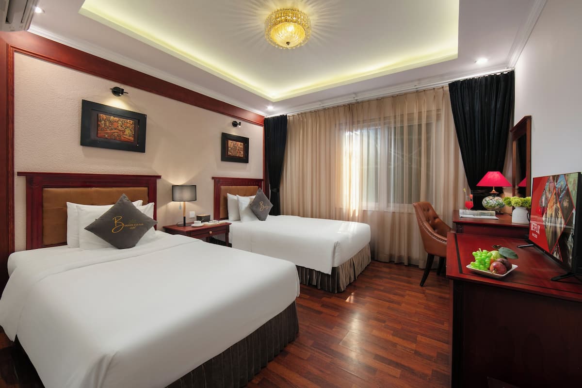 Minibar, desk, laptop workspace, soundproofing