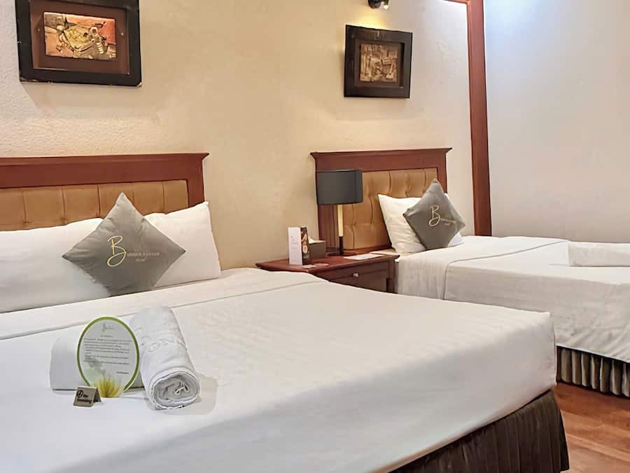 Family Triple Room | Minibar, desk, laptop workspace, soundproofing