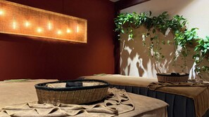 美體療程、熱石按摩、深層組織按摩、瑞典式按摩、產前按摩、泰式按摩