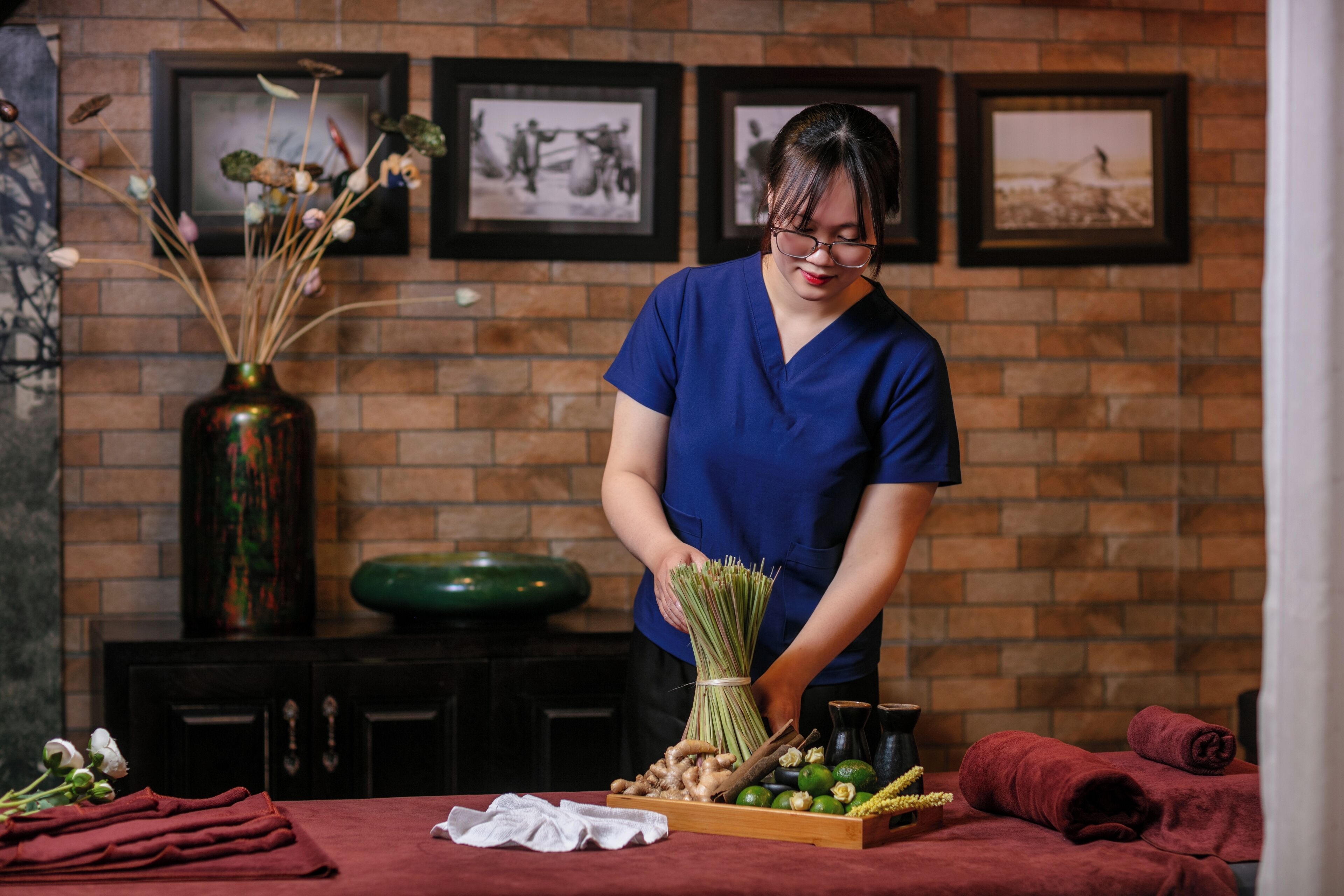 身体护理、热石按摩、深层组织按摩、瑞典式按摩、产前按摩、泰式按摩