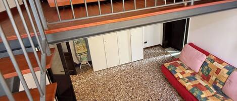 Apartment, 2 Bedrooms, Canal View (Cannaregio - Fondamenta Misericordia) | Blackout drapes, iron/ironing board, free cribs/infant beds, free WiFi