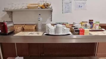 Se sirven desayunos