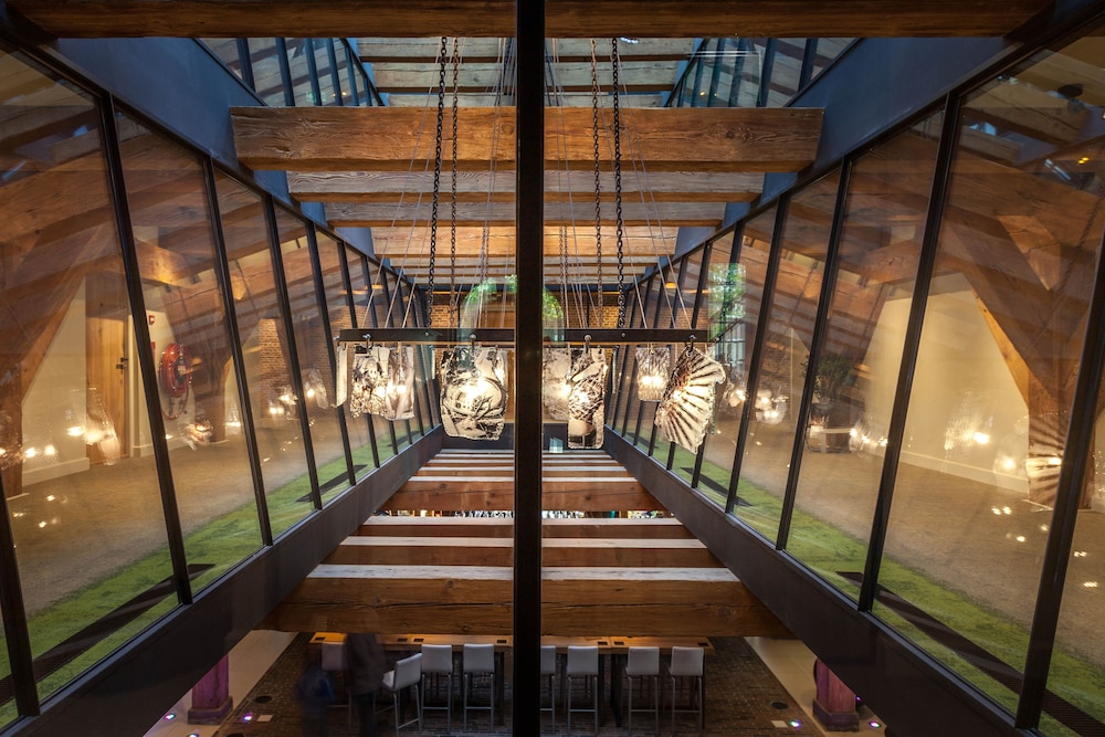 Van Rossum Café, Restaurant, Stadshotel by null