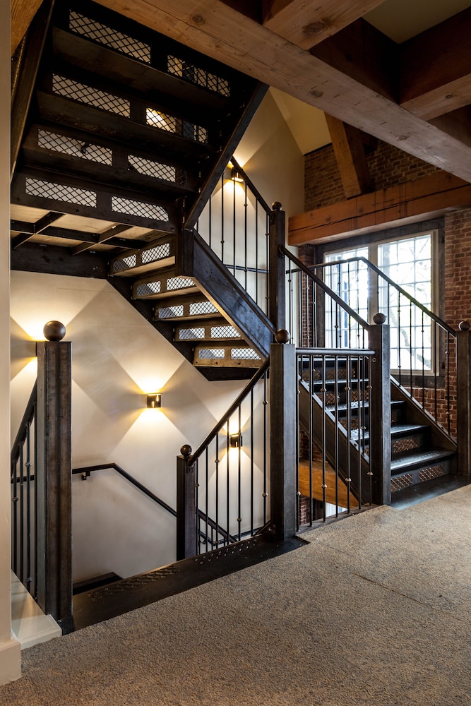 Van Rossum Café, Restaurant, Stadshotel by null