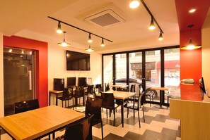 Breakfast area - Red Guest House (Seoul)