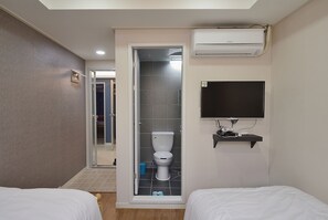 Iron/ironing board, free WiFi - Red Guest House (Seoul)
