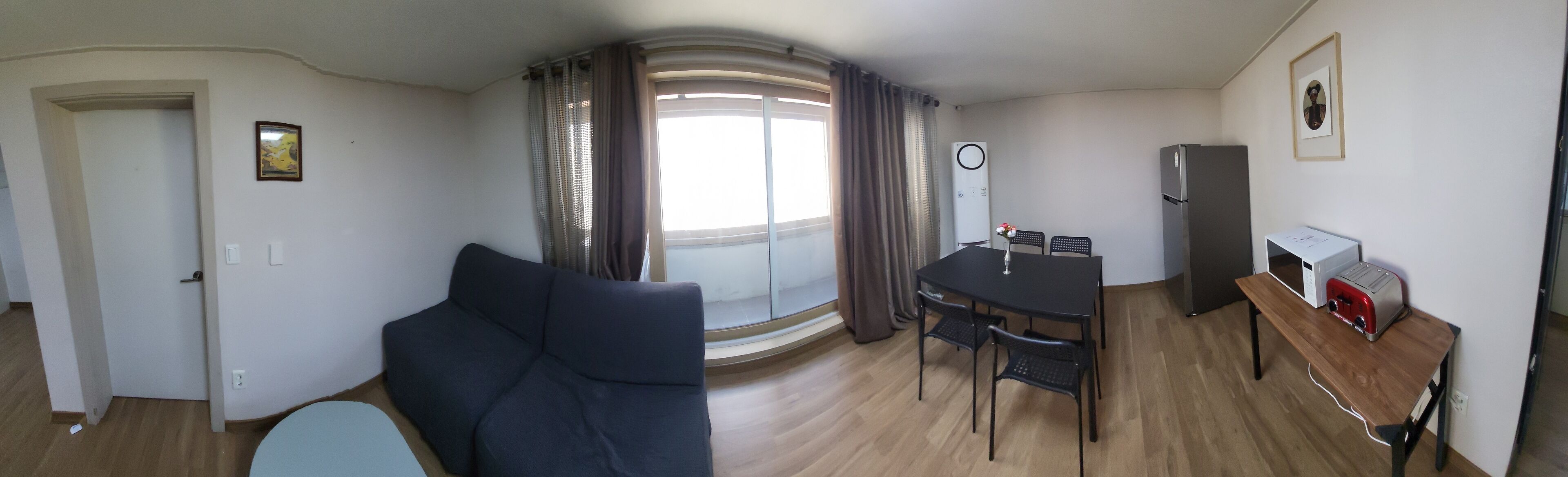 Family Room | Living area | 20-inch TV with cable channels, heated floors