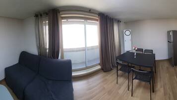 Family Room | Living area | 20-inch TV with cable channels, heated floors
