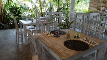 Free daily local cuisine breakfast