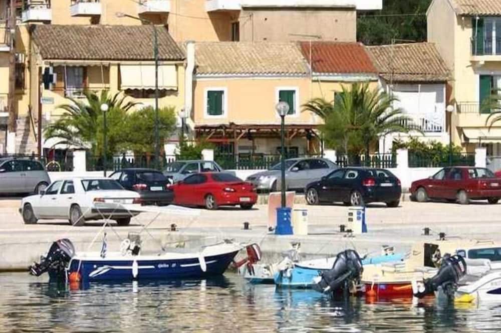 Le Mirage Hotel