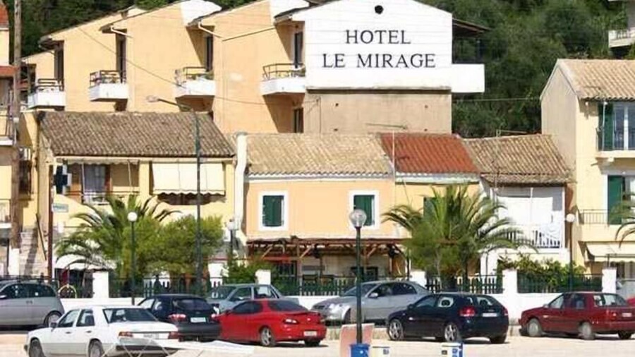 Le Mirage Hotel