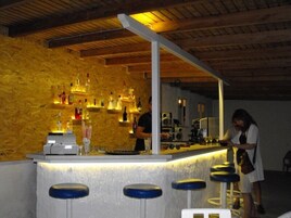 Bar (en la propiedad)