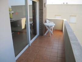 Apartamento, 2 habitaciones | Terraza o patio
