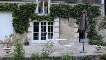 Individually decorated, individually furnished, blackout drapes