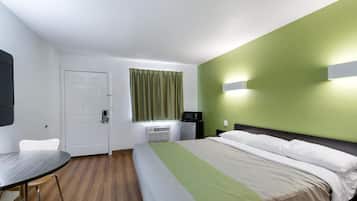 Free WiFi, bed sheets