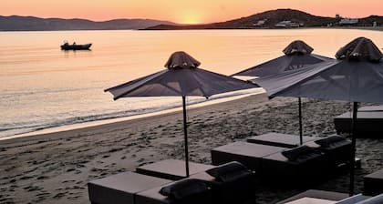 Liana Beach Hotel & Spa