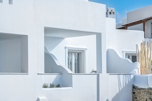 Exterior - Liana Beach Hotel & Spa (Naxos)
