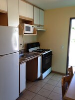 Standard Room (2 Full Beds) | Private kitchen | Microwave