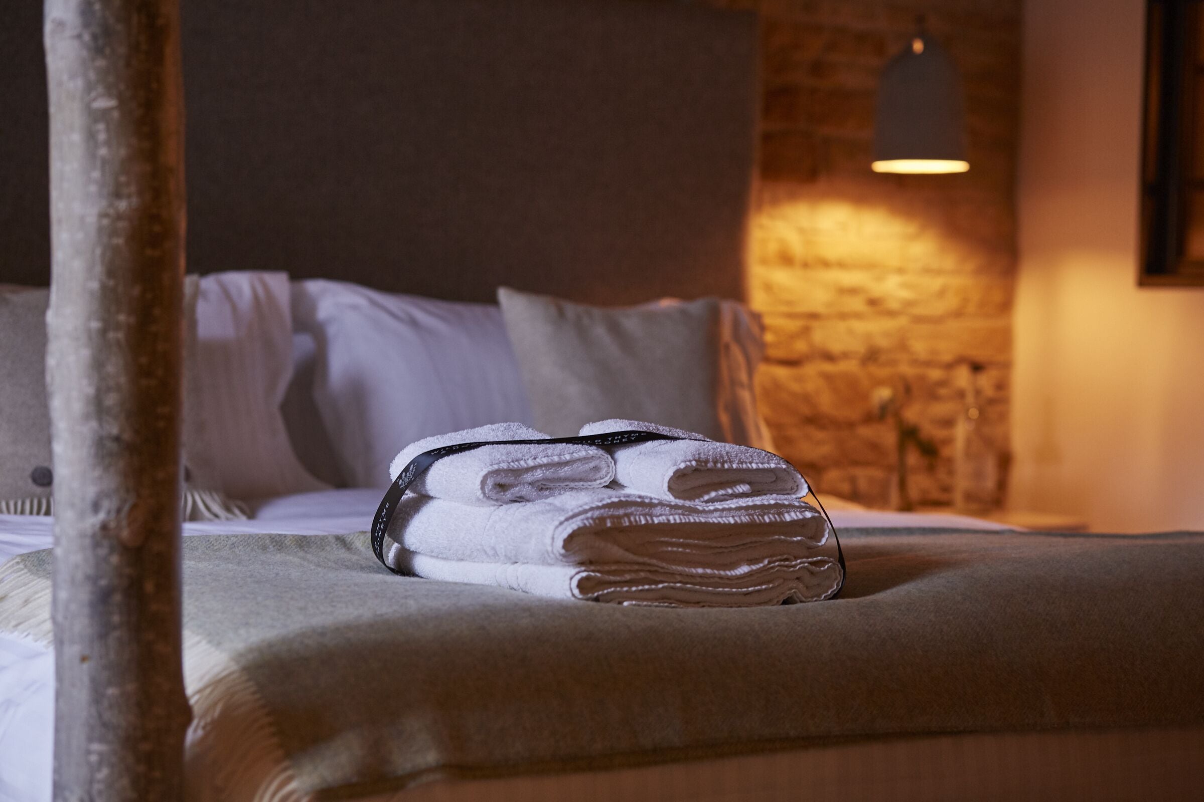 superior suite | premium bedding, individually decorated, individually furnished, desk