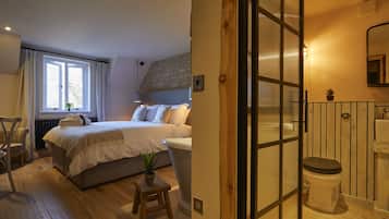 1 habitación, ropa de cama de alta calidad y decoración personalizada