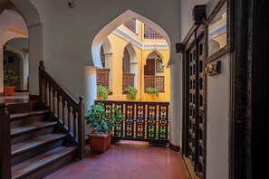 Hallway - Mizingani Seafront Hotel (Zanzibar Town)