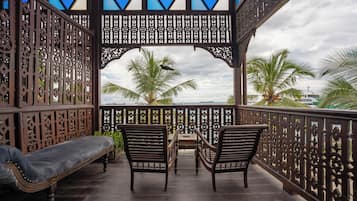 Executive Suite, Sea view | SÀngtillbehör av högsta kvalitet och minibar