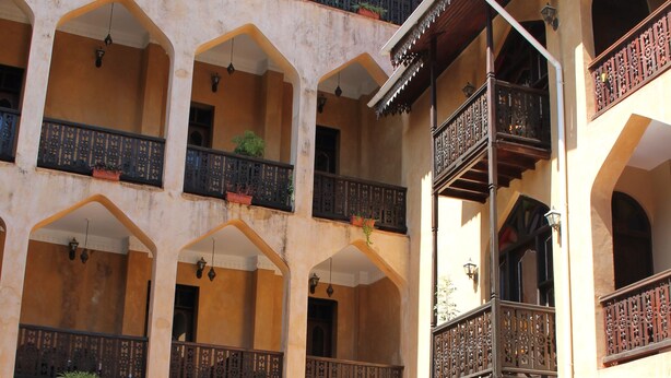 Courtyard - Mizingani Seafront Hotel (Zanzibar Town)