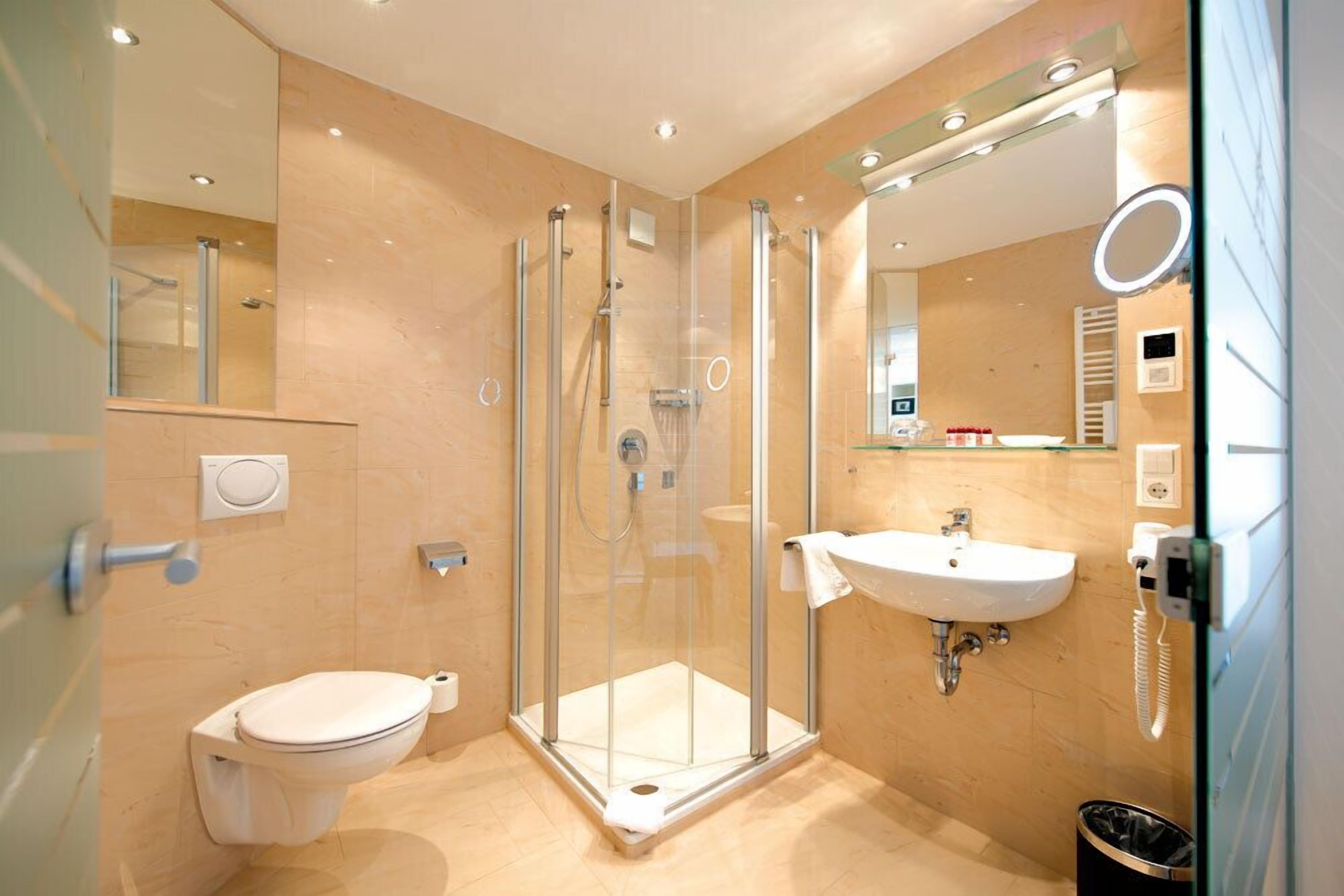 comfort single room | 1 bedroom, premium bedding, minibar, in-room safe