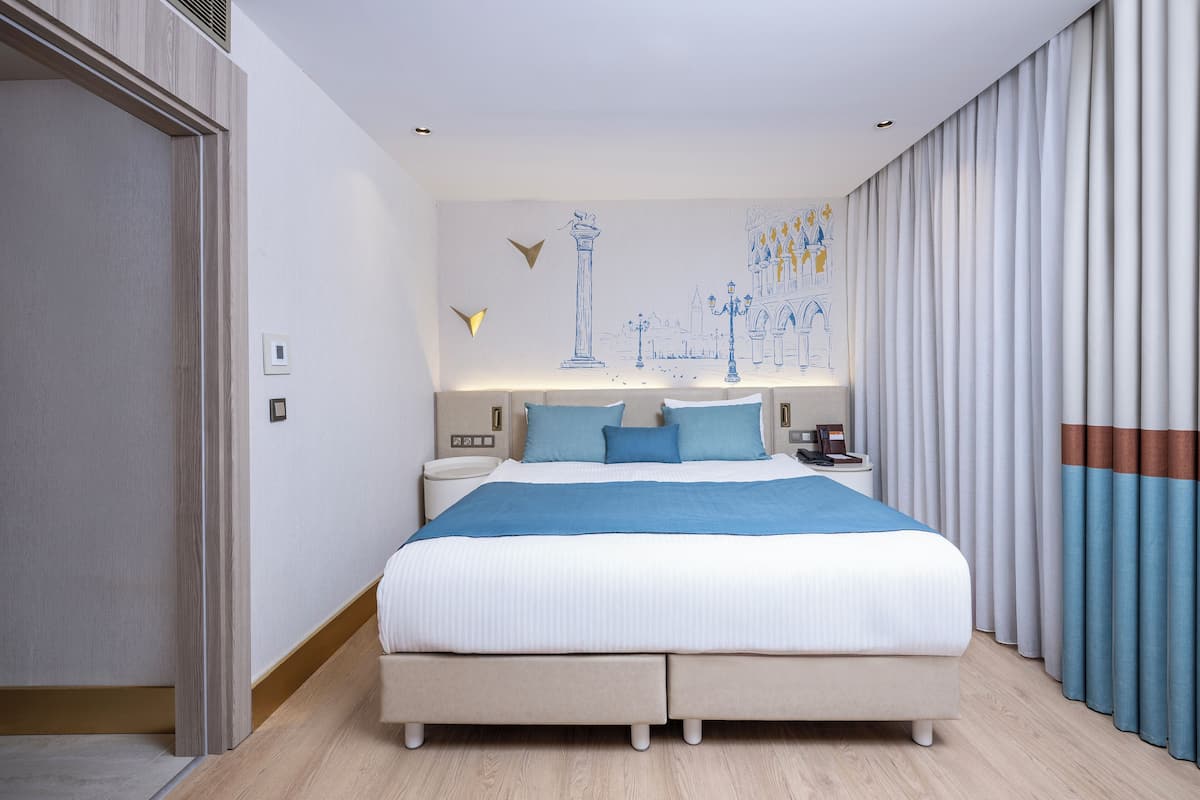 Suite Junior, lanai | 1 chambre, literie de qualité, articles de minibar gratuits, coffre-fort