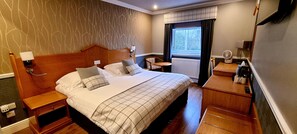 Chambre Standard double, salle de bain attenante