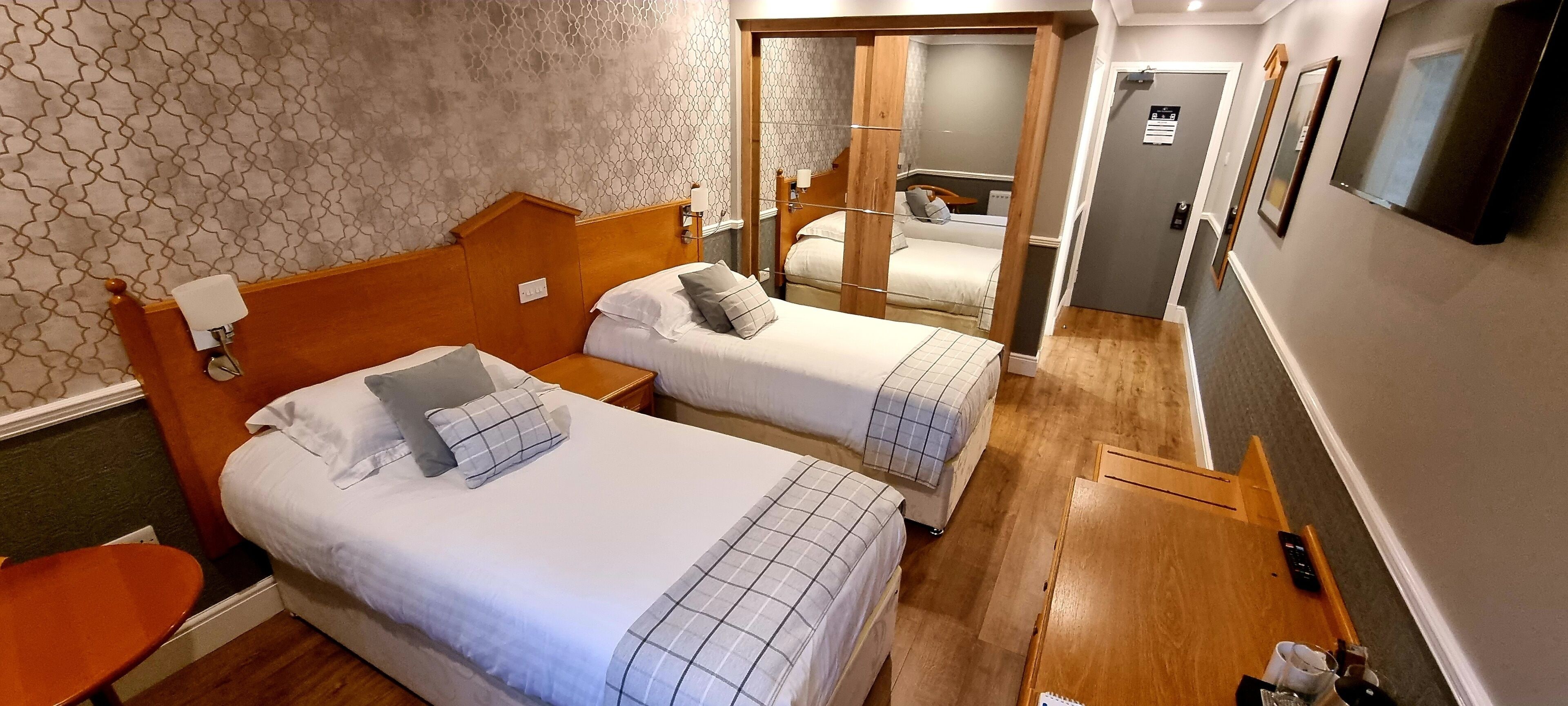 standard twin room, ensuite | 1 bedroom